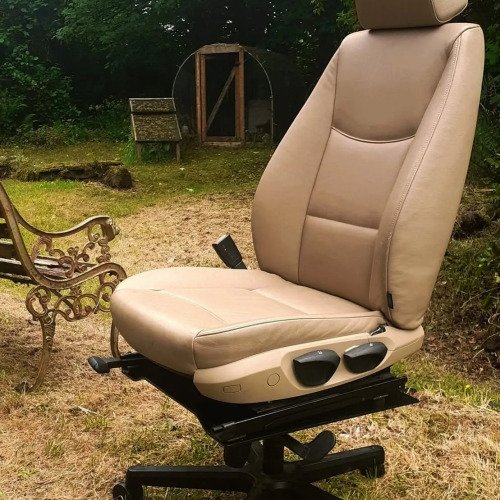 Beamer Chair